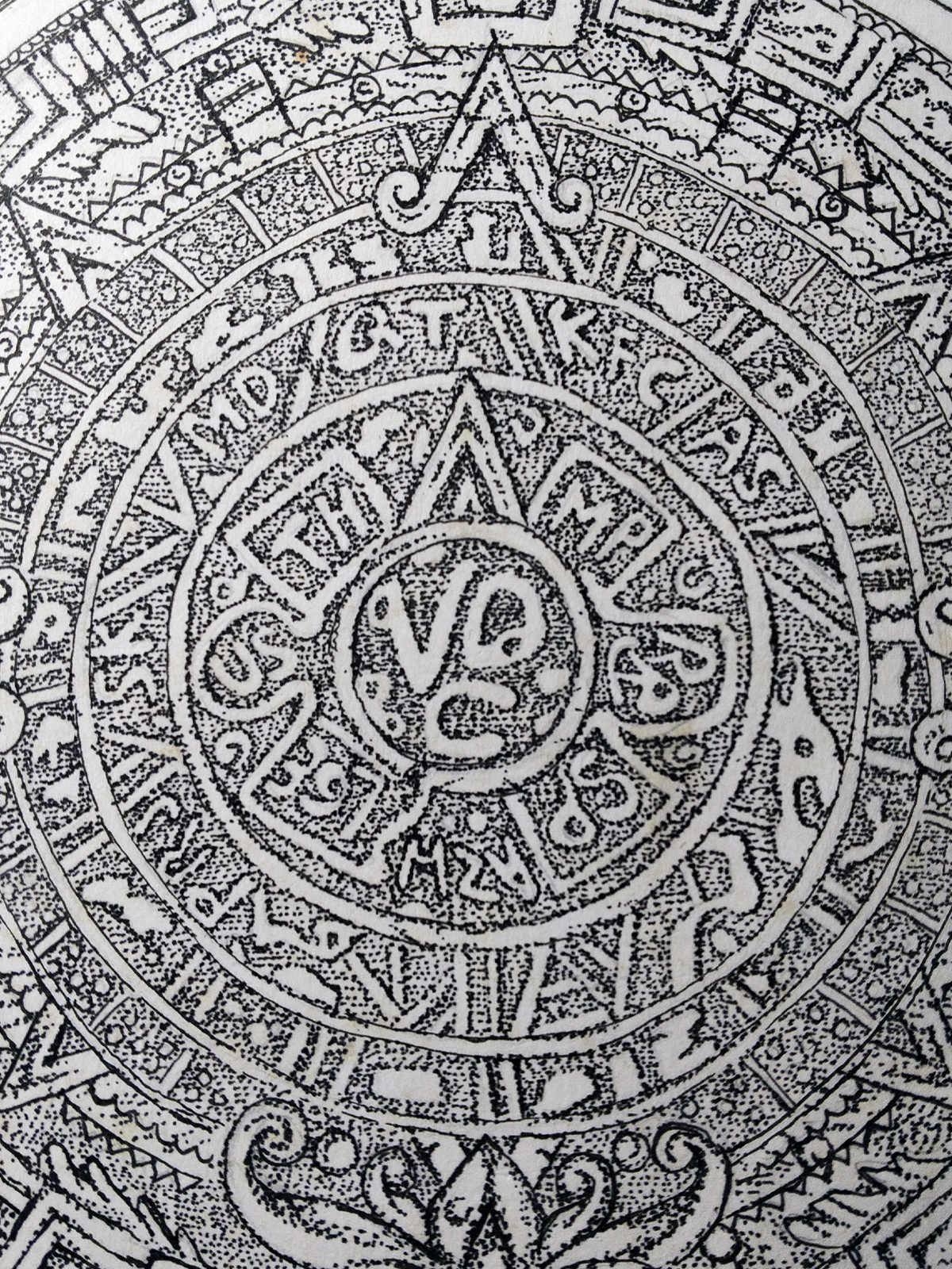 Detail ilustrasi 'Voice Of Interest I' karya Mas Mool, 2015, menampilkan close-up.